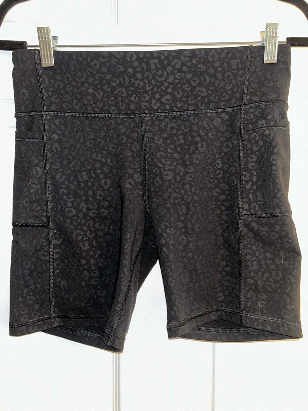 GAP Black Subtle Leopard Print Bike Shorts